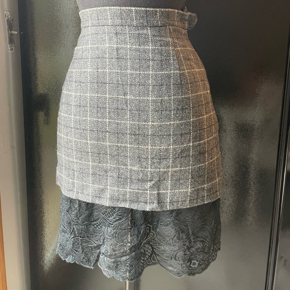 Moschino Vintage Gray Plaid Skirt with Lace Trim